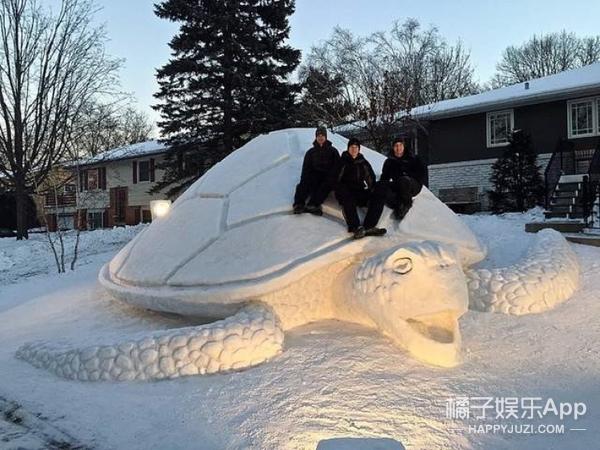 用雪堆出海象、章鱼、海龟，这三兄弟厉害了