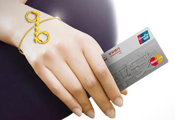 信用卡养卡提额只是信用卡的入门知识，会养个人征信才是最重要的
