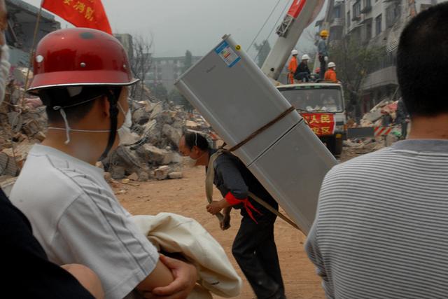 年底又到感觉钱难赚，这五个工作赚钱多，但你未必愿意干