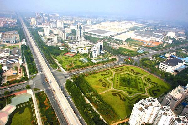 喜讯！湖北规模最大基金小镇落户武汉这个区，力争3年达2000亿！