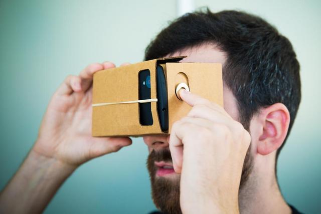 最近很火的「虚拟现实」到底是怎么一回事？