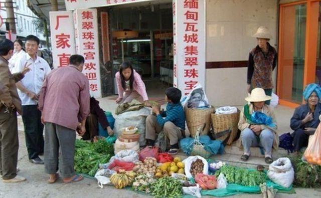 境外神秘地区的「中国城」当地日常货币是人民币