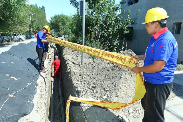 乌鲁木齐高新区（新市区）：春潮拍岸千帆进 将改革进行到底