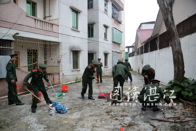 雷州倡导奉献精神形成良好风尚