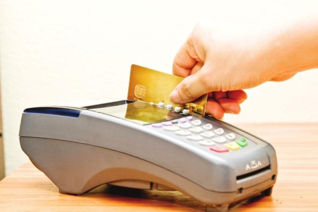 信用卡欠款3万变34万 “卡奴”必须要了解的逾期循环利息