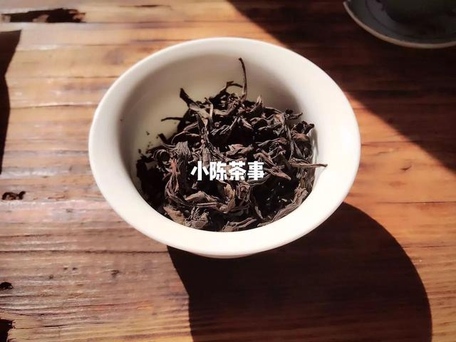 别再迷信茶界大师了，骨灰级玩家7万块喝杯1878年假酒！