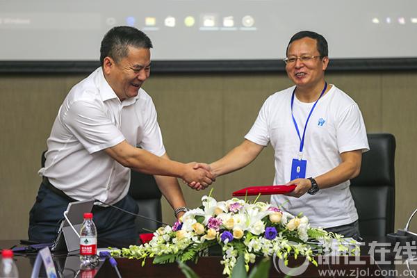 驾驶习惯绑定大数据 &quot;降险宝&quot;挺进车险智能定制时代