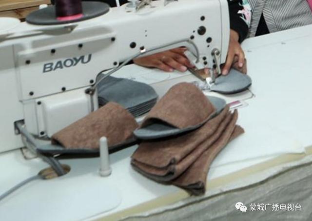 蒙城乐土：这个村成了年产200万双的“拖鞋小王国”
