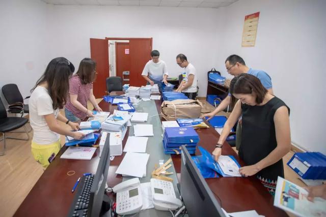 录取通知书@南京信息工程大学首批4875份录取通知书今日寄出