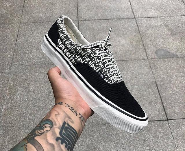 Fearof God x Vans 联名鞋款曝光！又是一双炒价鞋款预定？！