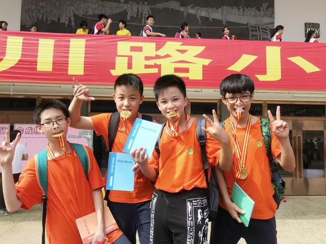 越秀｜2018年东川路小学运动会：精彩航模表演，亲子有爱上阵