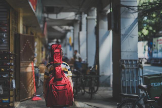 越秀｜羊城古巷大新路：珍奇多聚大新街，翡翠明珠次第排