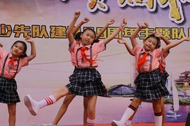 海珠｜怡乐路小学庆祝少先队建队69周年