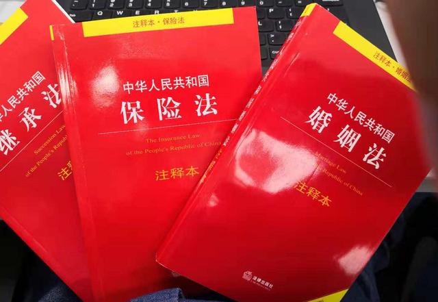 保险从业者究竟是应该把更多精力用于提升专业，还是经营技巧？