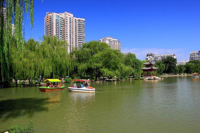 北京地铁四号线，每一站都是风景，一条线路全搞定