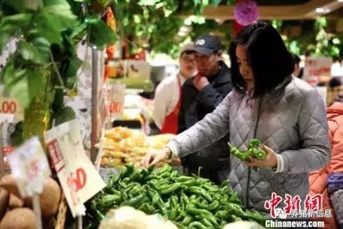 7月CPI“出炉”，猪价飞涨，物价涨不停，网友吐槽生活小康变温饱