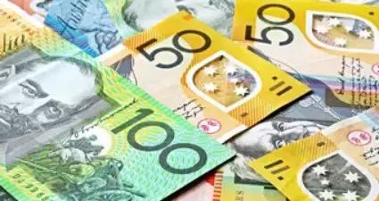 澳元暴跌美元凶猛，兑人民币持续向下，澳洲或将经历经济危机……