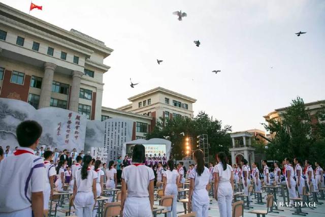 纪念周恩来诞辰120周年，德丰利达助力诗歌咏诵汇在南开中学举行