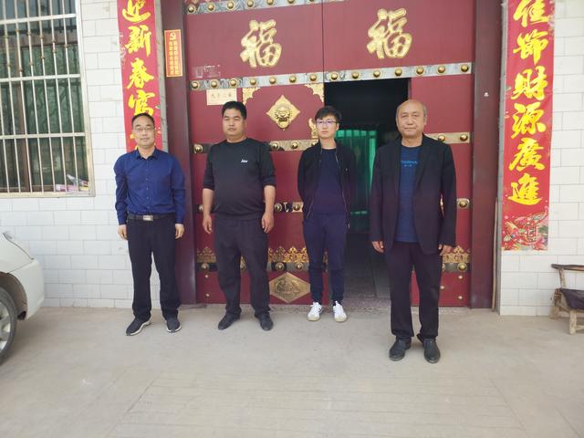 蒲城县龙阳镇开展退役军人家庭悬挂光荣牌工作