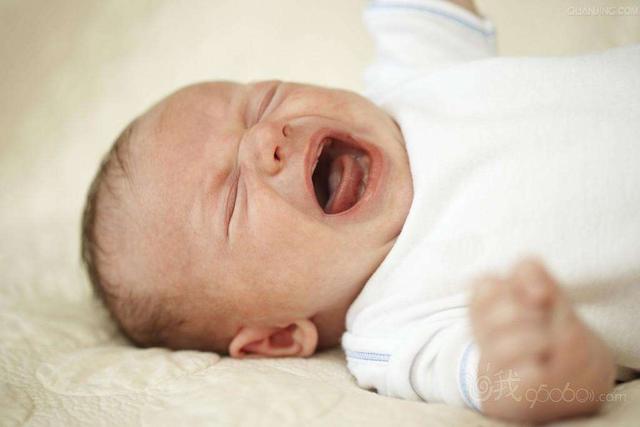 宝宝经常在睡梦中大哭惊醒，你知道为什么吗？