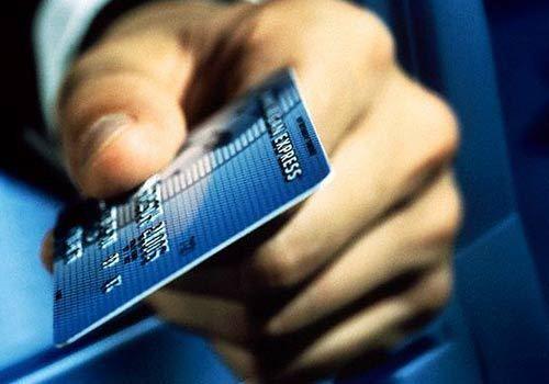 “代办大额信用卡”背后究竟多大的骗局？