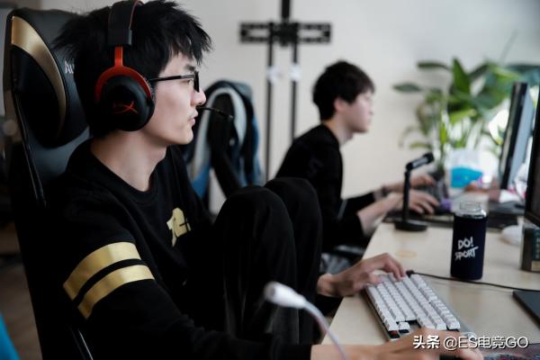 TI9淘汰赛第二日回顾：液体复苏战胜TNC，RNG爆冷VP进入八强