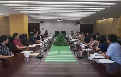 【国企法治快报】一轻控股召开法律纠纷案件分析会