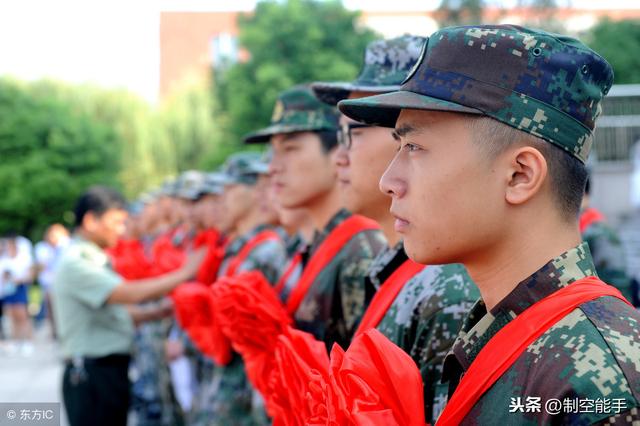 在校大学生入伍，需要注意哪些问题，看过来人怎么说！（军事）