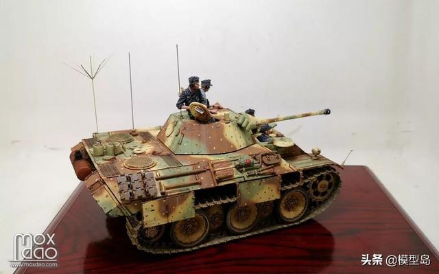 1/35 麦田M4A3E8和樱花萝莉豹 | 模型作品