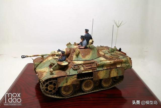 1/35 麦田M4A3E8和樱花萝莉豹 | 模型作品