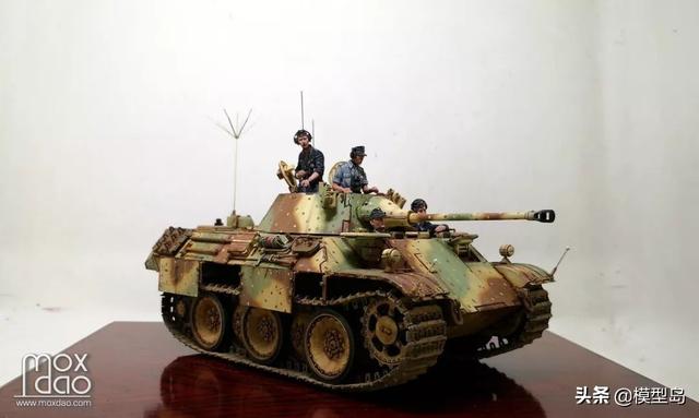 1/35 麦田M4A3E8和樱花萝莉豹 | 模型作品