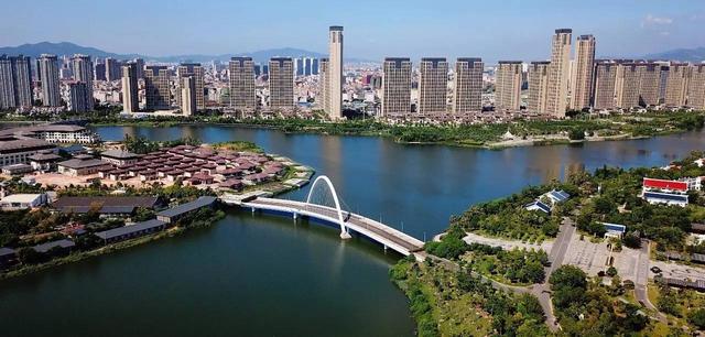 中国十大最宜居的城市，有没有你向往的城市？