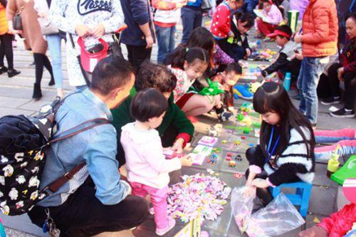 儿童跳蚤市场当老板 学习独立与理财