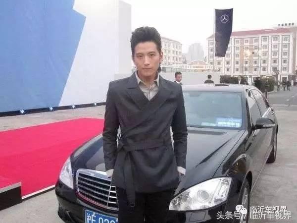 《五星大饭店》里的张俊宁英俊帅气，生活中的他百万座驾超奢华！