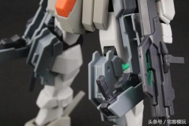 转帖：11区测评系列 HGBF 七枪智天使高达 TYPE.GBF 素组测评