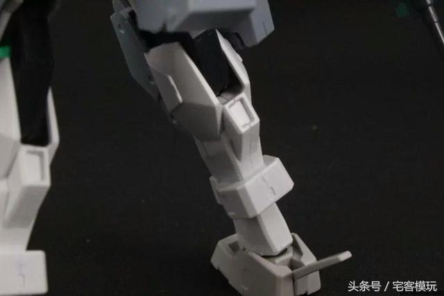 转帖：11区测评系列 HGBF 七枪智天使高达 TYPE.GBF 素组测评