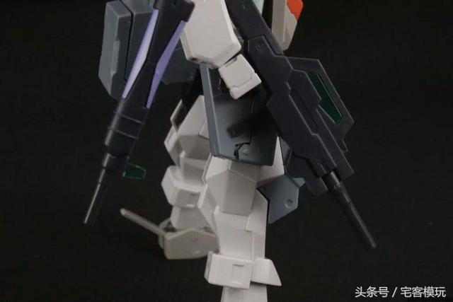 转帖：11区测评系列 HGBF 七枪智天使高达 TYPE.GBF 素组测评