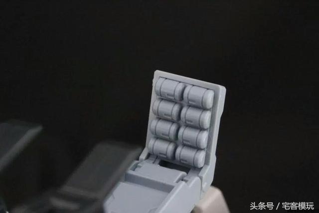 转帖：11区测评系列 HGBF 七枪智天使高达 TYPE.GBF 素组测评