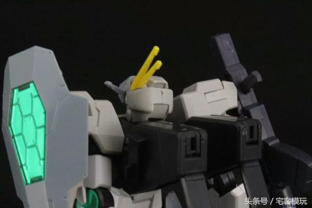 转帖：11区测评系列 HGBF 七枪智天使高达 TYPE.GBF 素组测评