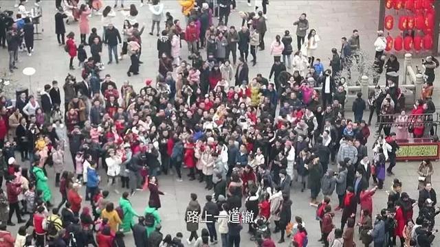 黄鹤楼霸屏5分钟上央视 他们用超燃快闪，为祖国送上新春祝福